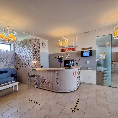 Hotel Cochet Нэводари Экстерьер фото